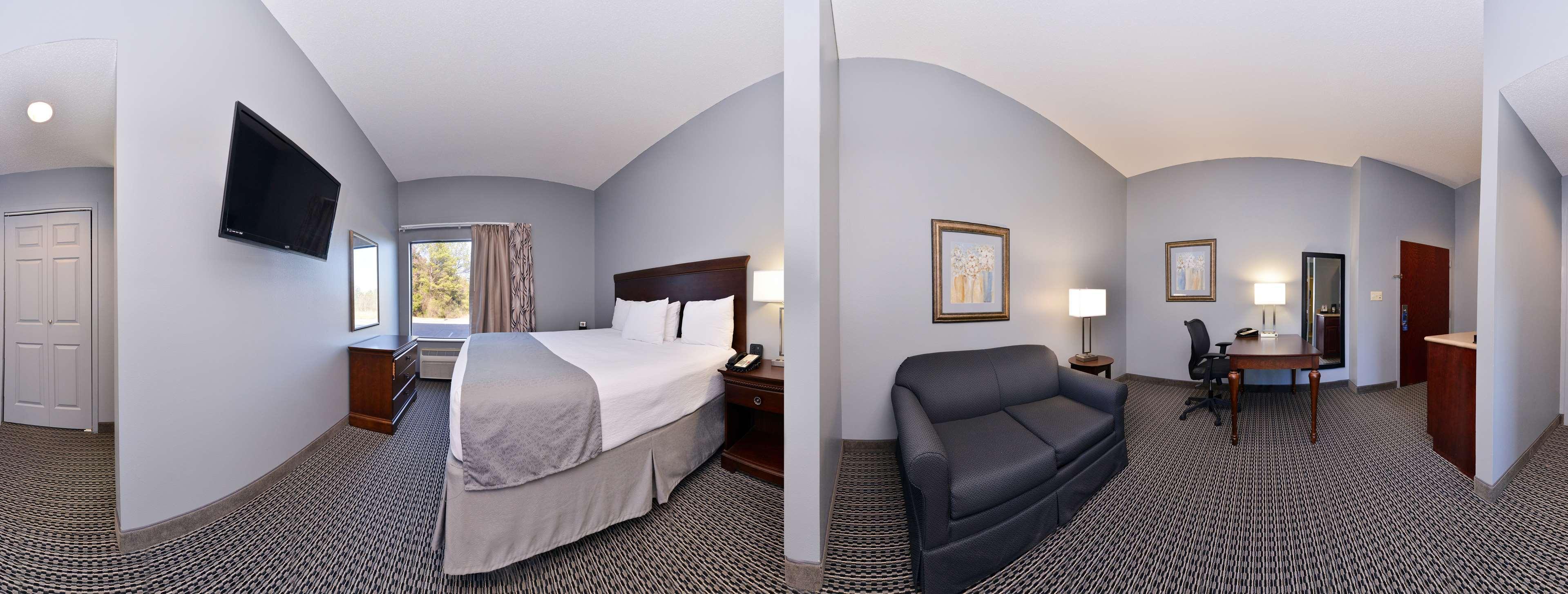 Best Western Plus Two Rivers Hotel & Suites Demopolis Экстерьер фото