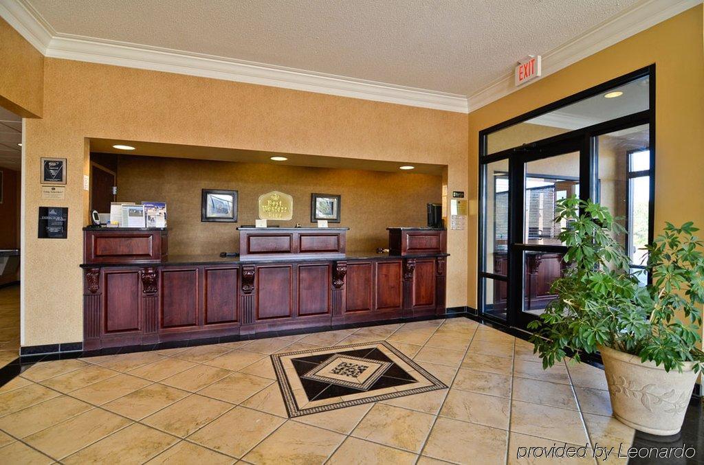 Best Western Plus Two Rivers Hotel & Suites Demopolis Интерьер фото